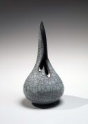 Craquelure celadon-glazed, pointed onion-shaped vase, 2018