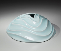 Ono Kotaro, Silent Swell, 2015, Glazed porcelain, Japanese contemporary ceramics